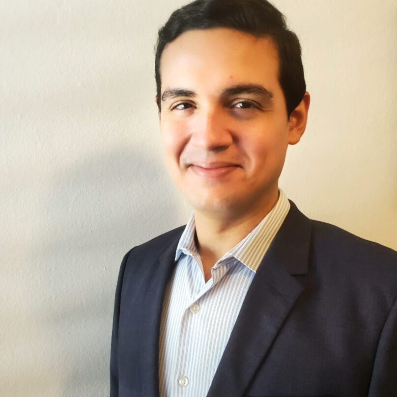 Dr. Ricardo R. Fuentes-Ramírez Dr. Ricardo R. Fuentes-Ramírez